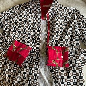 Woman’s Tizzie size small, excellent condition worn once washed once